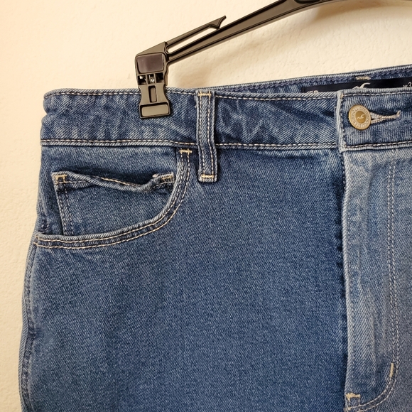 15R 32 Hollister Patchwork Jeans - Picture 10 of 10